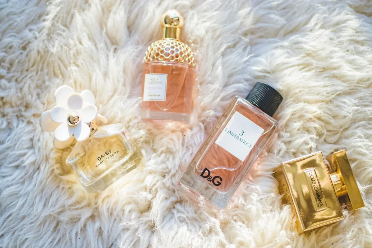 Eau de parfum, eau de toilette, eau de cologne : quelles différences ?